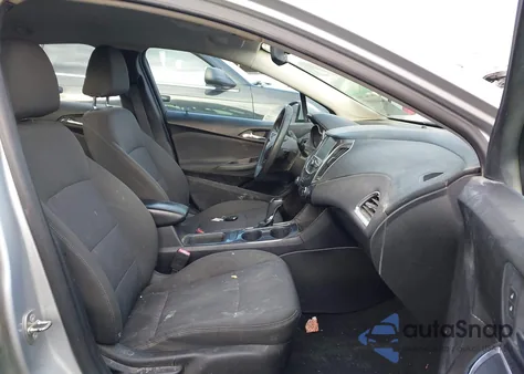 2018 Chevrolet Cruze Lt Auto from USA, damaged, VIN 1G1BE5SM6J7200857